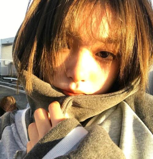 1	6岁女生头像自拍