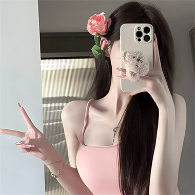 又野性又撩人的头像女(野性撩人女头像)